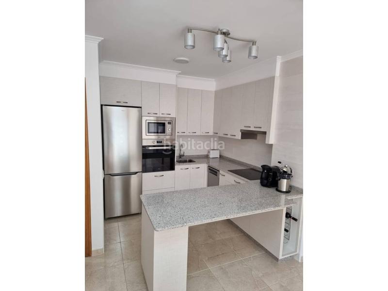 Foto 520463b0-f4cf-4d15-9335-d9f6c59130e0. Piso  en venta en Sanxenxo pueblo Sanxenxo