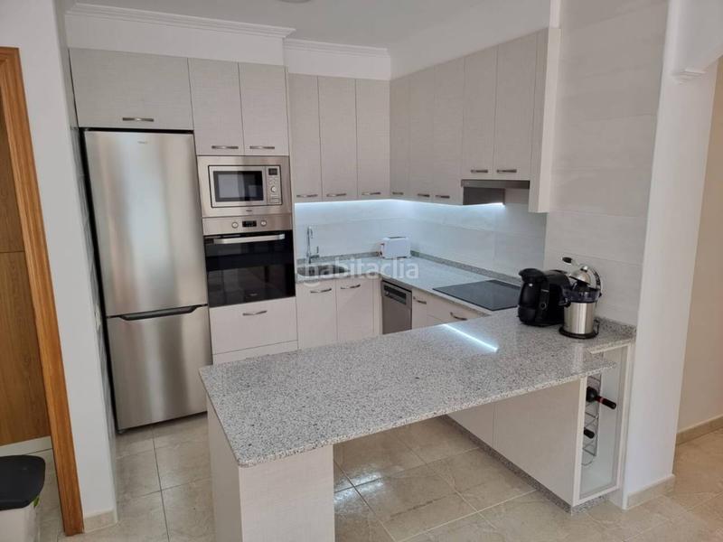 Foto b9779c3c-47a1-4f9d-85b3-36ce3bfba1f3. Piso  en venta en Sanxenxo pueblo Sanxenxo