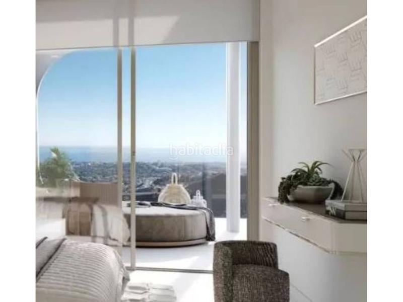 Foto b33cc5d4-2fb4-4c9b-81ad-74638c319578. Ático se vende ático con vistas al mar en Las Lomas de Río Verde Marbella