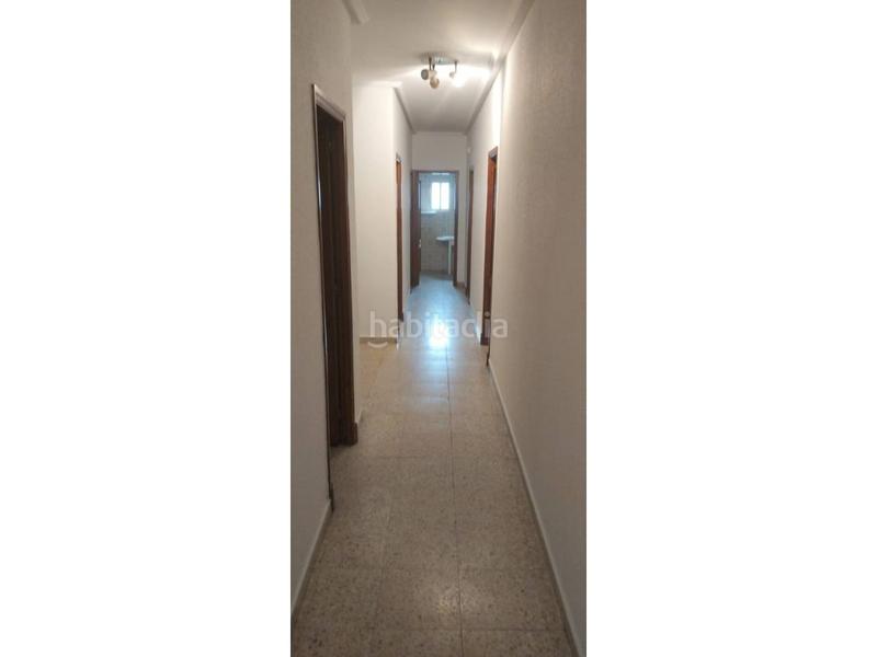 Foto 8a0c8399-a243-4969-8a2a-453f6c7cda3b. Edificio in Ventiun Ourense