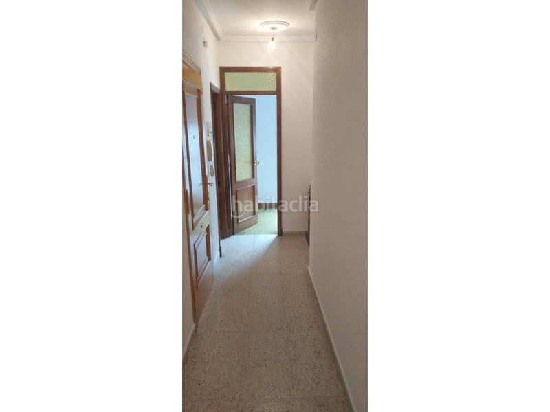 Foto aaab0070-2416-4180-8a95-f7e5cda222f1. Edificio in Ventiun Ourense