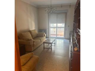 Pis a Ventiun. Se vende piso en 21