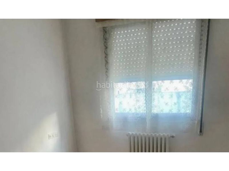 Foto 8c28e9c0-4fd9-4f5a-8f0c-a11dae9842f3. Flat with heating parking in Centro Ourense