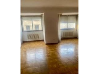 Piso en Centro. Se vende piso amplio en el centro