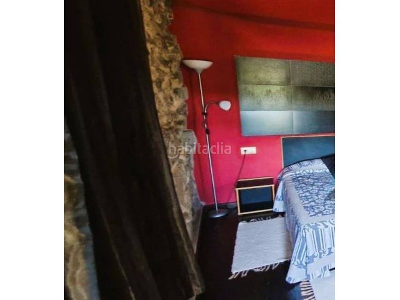 Foto b3ee0edb-8f4b-45a8-bd5e-82761da90dbf. Location édifice dans Celanova