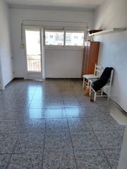 Appartement  Avinguda del canal 113. Venta piso en centro prat
