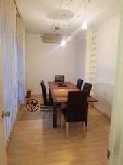 Büro in Avinguda de la Verge de Montserrat 106