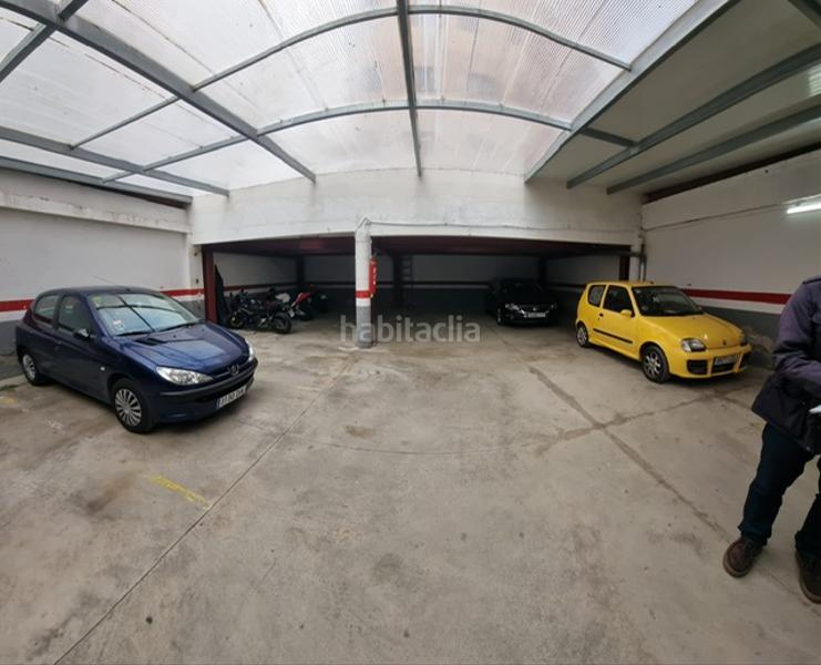 Foto 36ca53d8-788c-40ab-94c2-cf5eb8f47d43. Geschäftsraum in carrer de rosa ribas i parellada 15 in Prat de Llobregat (El)