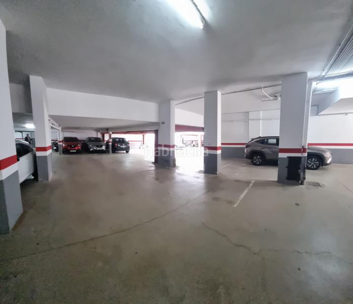 Foto e780013b-4d4f-468d-81e3-3fc9d3770343. Geschäftsraum in carrer de rosa ribas i parellada 15 in Prat de Llobregat (El)