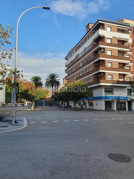Foto d484f3b8-0aea-4224-a3f3-251b07d94f98. Terreny residencial a Centre Prat de Llobregat (El)