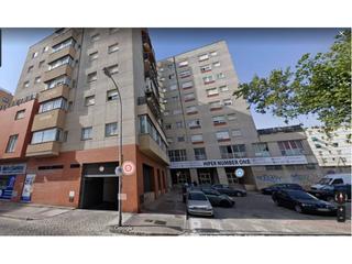 Aparcament cotxe a Madre de Dios. Garaje en venta en centro
