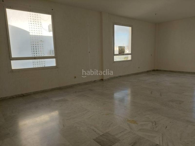 Foto 6bbbe41f-5be0-4318-8193-8ad7537e6839. Oficina  en venta en sur en Puertas del sur - Guadabajaque Jerez de la Frontera