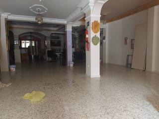 Local Comercial en Barriada España - San Pedro