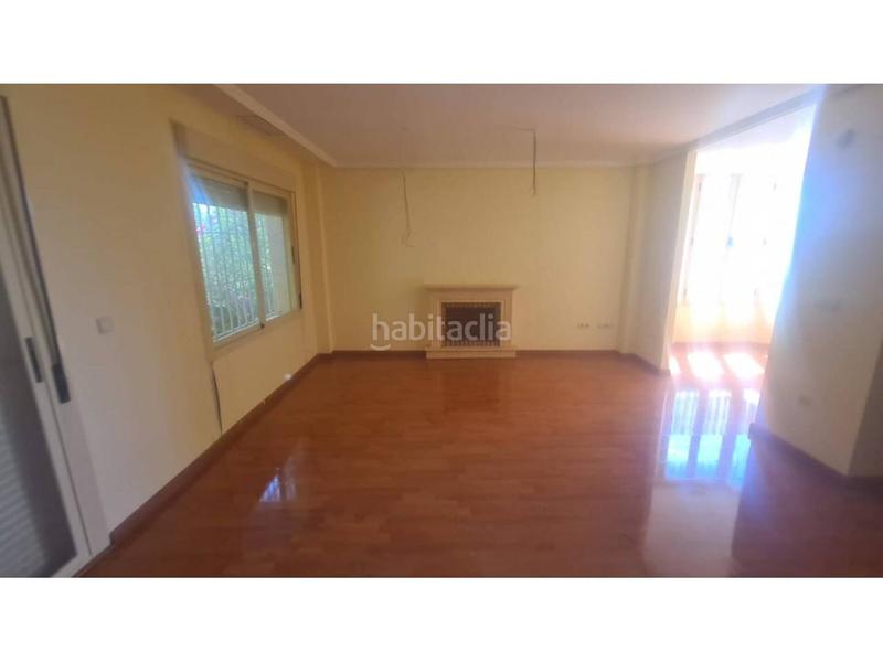 Foto 6dc5012f-c21c-4fa2-b635-6e85600ce6ee. Casa adossada amb aparcament a El Rocío - La Milagrosa Jerez de la Frontera