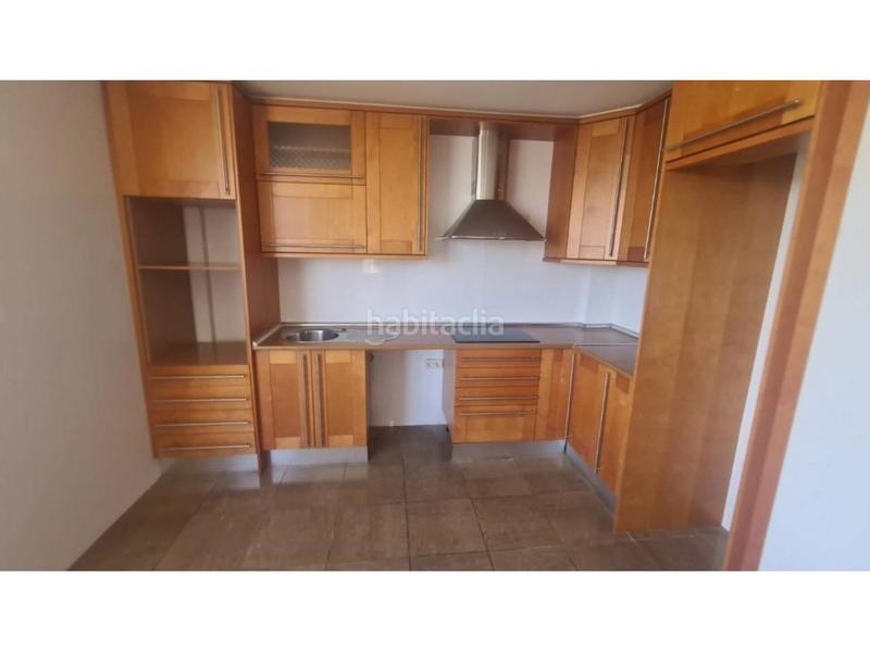 Foto 8e859b1a-0c37-466e-9ba7-28dd5d8900d3. Casa adossada amb aparcament a El Rocío - La Milagrosa Jerez de la Frontera