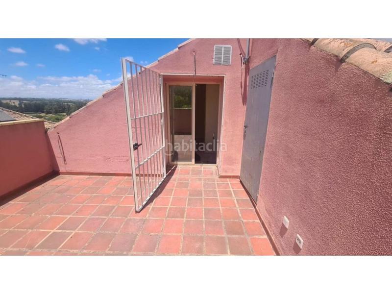 Foto bbfc729b-ff45-4623-9777-53d6377a0e20. Casa adossada amb aparcament a El Rocío - La Milagrosa Jerez de la Frontera