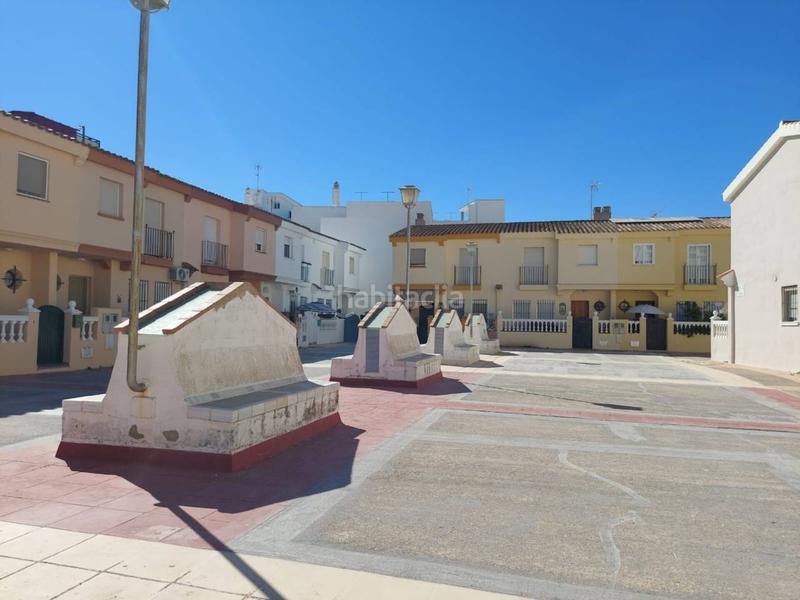 Foto 95bde972-4fa5-4444-99d9-73aa9a88d4f9. Maison avec parking dans El Chorrillo - El Molino Rota