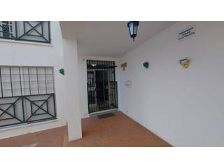 Pis a El Pino-Bajo de Guía. Piso en venta en sanlucar de barrameda