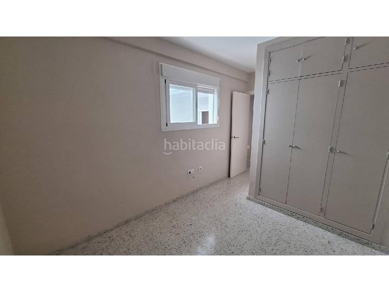 Foto a1f32ff8-1a2f-4552-abdb-cd35195365f1. Flat with parking in El Altillo Jerez de la Frontera