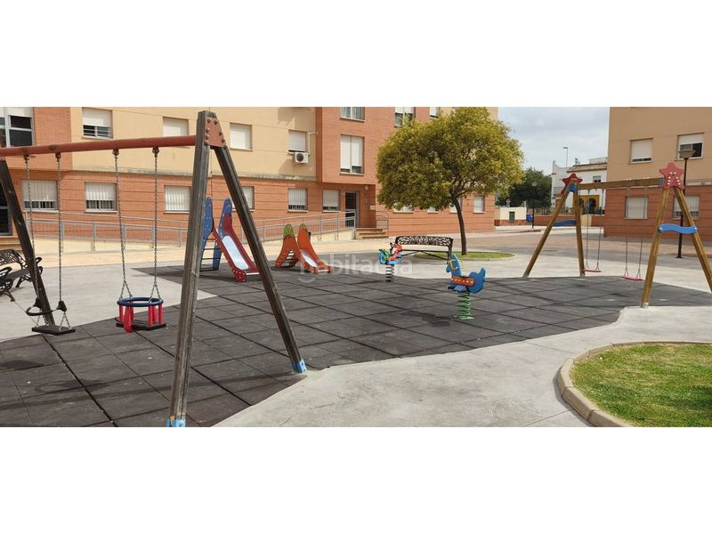 Foto 2aac2215-db87-4bf8-905f-94bee7f60123. Pis amb aparcament piscina a Puertas del sur - Guadabajaque Jerez de la Frontera