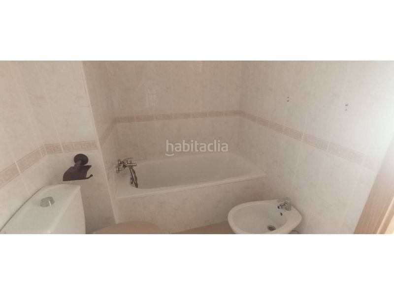 Foto 992a3f3d-138b-445f-95a3-ffaf83df8f49. Pis amb aparcament piscina a Puertas del sur - Guadabajaque Jerez de la Frontera