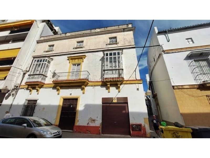 Foto 1d0df91b-2f1e-49b0-a2d4-fefbd59450b9. Casa amb aparcament a Centro Jerez de la Frontera