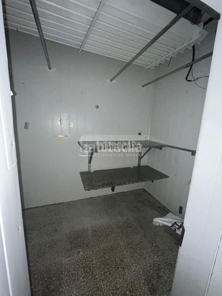 Foto f073d7a5-5398-4eb1-a27a-a66495f206e0. Rent business premise in Pino Montano - Consolación Sevilla