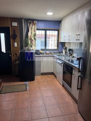 Maison jumelée à Allariz. Casa venta allariz