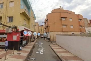 Piso en Roquetas pueblo. Piso en venta  ocupado  roquetas de mar 200 viviendas