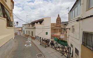 Dúplex a Loja. Atención inversores  inmueble ocupado, se vende en estado de ocu