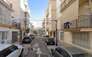 Dúplex en Centro ciudad. Inmueble ocupado  piso en tercera planta en fuengirola