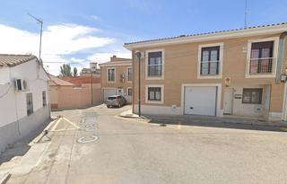 Dúplex en San Benito-Soledad-Hispanidad. Inmueble ocupado  unifamiliar en ciempozuelos