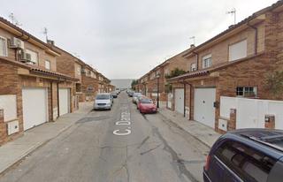 Dúplex a Los Robles. Inmueble ocupado  seseña toledo