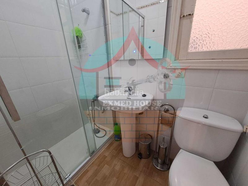 Foto f0a98373-89a6-43fe-8c32-06260fe41430. Rent flat in Ciudad Jardín - Tagarete - El Zapillo Almería