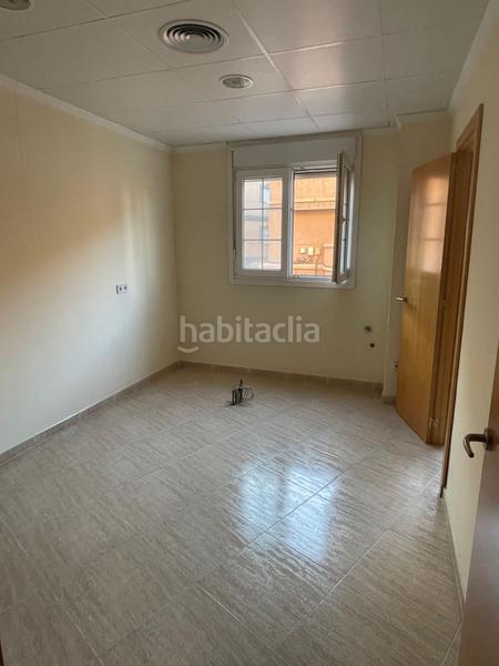 Foto 7d166684-e7d7-452f-b3ef-677bec3b20af. Oficina clínica dental en venta en Roquetas pueblo Roquetas de Mar