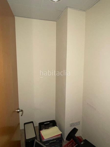 Foto b28221b3-7cd2-433b-91a3-775d20c6791e. Oficina clínica dental en venta en Roquetas pueblo Roquetas de Mar