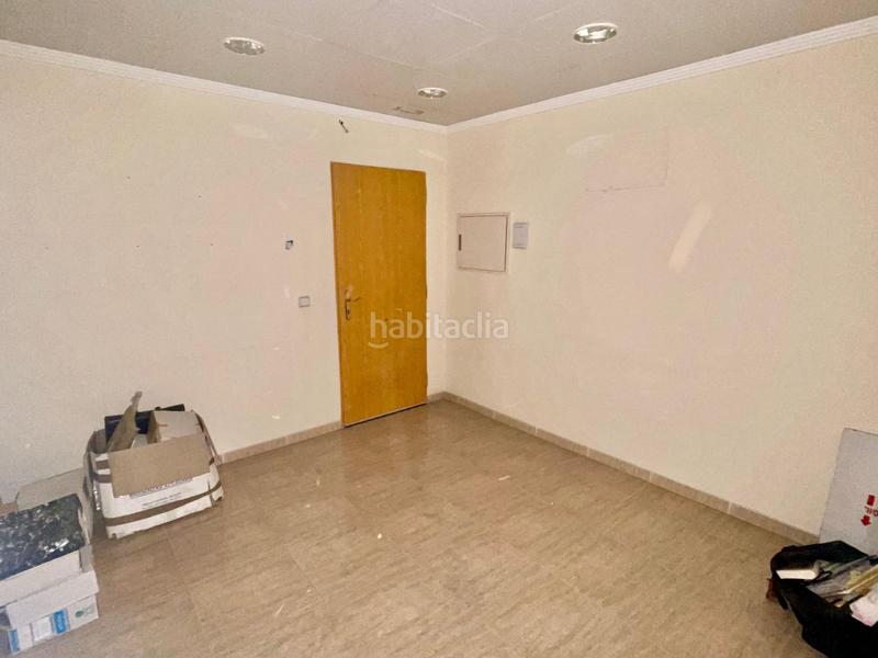 Foto db2c48e0-6c38-4404-9406-c5e29ce6169f. Oficina clínica dental en venta en Roquetas pueblo Roquetas de Mar