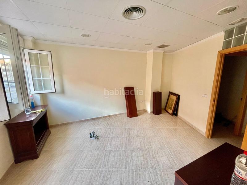 Foto ff588f7f-885a-45a2-8717-82134769a23e. Oficina clínica dental en venta en Roquetas pueblo Roquetas de Mar