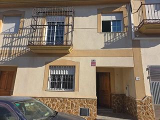 Casa adosada en San Isidro - Campohermoso. Unifamiliar en subasta en campohermoso