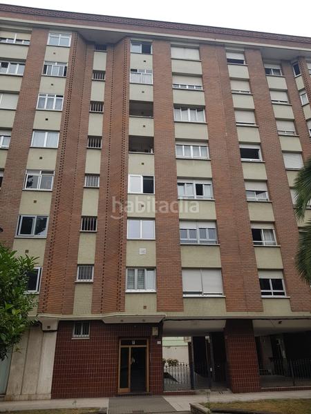 Foto d85ba374-a028-4339-9f47-c18cfe823aa5. Apartamento en El Polígono Gijón