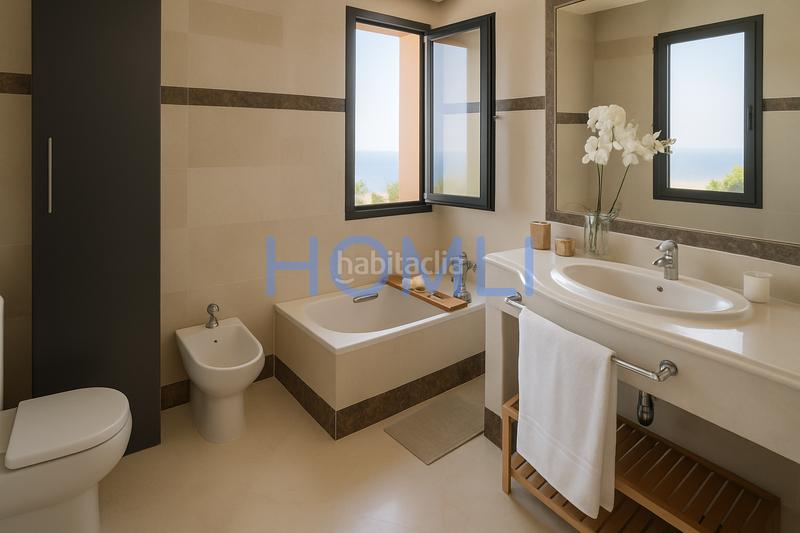 Foto f1c54f47-e20d-4bad-877f-cb97deddf3c8. Piccolo appartamento con parcheggio piscina in Chullera Manilva