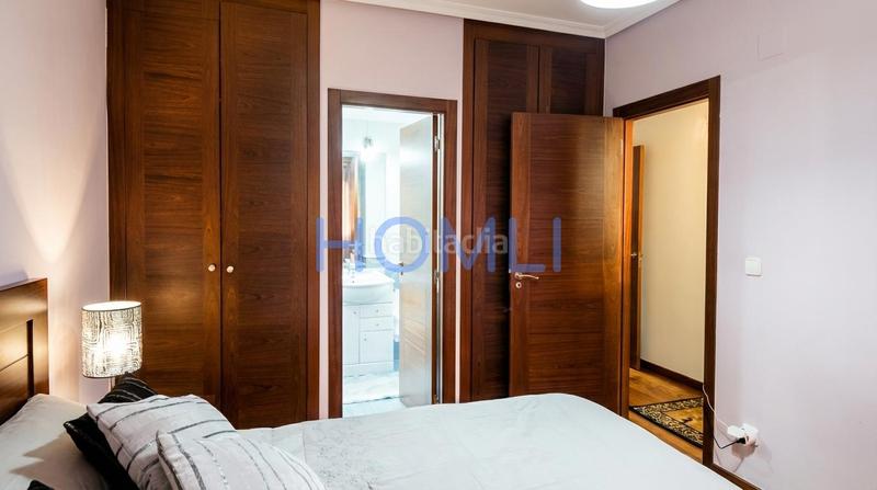 Foto fbc0f89d-96da-44a0-ab30-67159ee02798. Apartament amb aparcament a Fátima Vigo