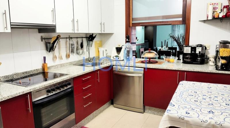 Foto f5b17b1a-4ba7-420b-8522-e3fb44fa1d5d. Appartement avec parking dans Fátima Vigo