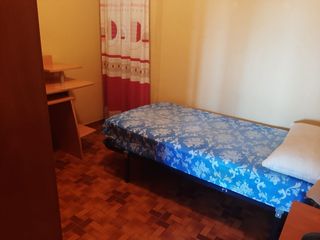Miete Etagenwohnung in Ronda de los derechos humanos 3. Piso en alquiler para estudiantes