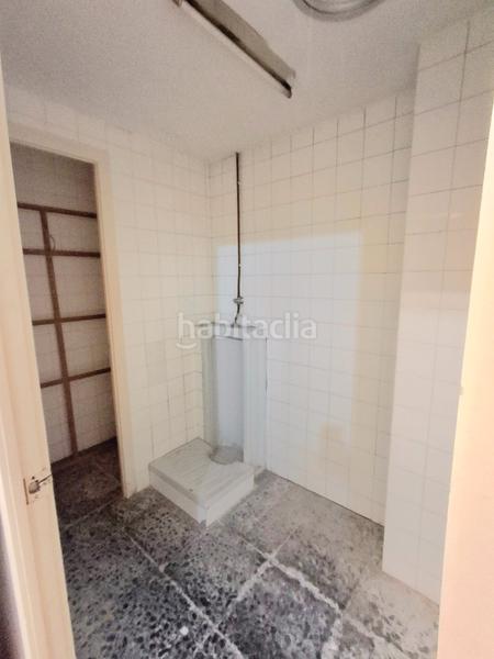 Foto 30ce4885-1dec-4c47-a874-adf74353f6ae. Local commercial dans Centre Cornellà de Llobregat