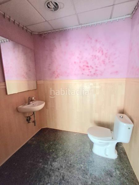 Foto 665bac4b-4ab7-4f5e-b135-7b40a0b3795d. Local commercial dans Centre Cornellà de Llobregat