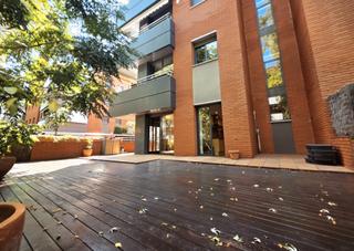 Rent Flat in Carrer de comas i solà 21