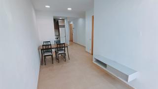 Affitto Appartamento  Plaça del mercadal. Piso de una habitación en el centro de sant andreu. contrato lar