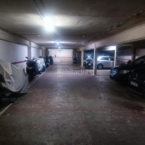 Foto 250ee69b-695f-43dc-8521-6a9ec8f647c2. Parking voiture dans carrer de ríos rosas 22 dans Putget - Farró Barcelona