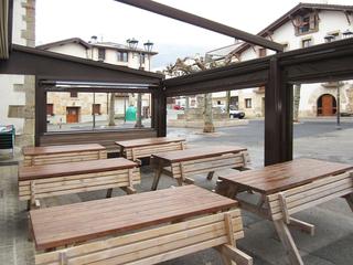 Local commercial  Vicente argomaniz enparantza. Restaurante con vivienda